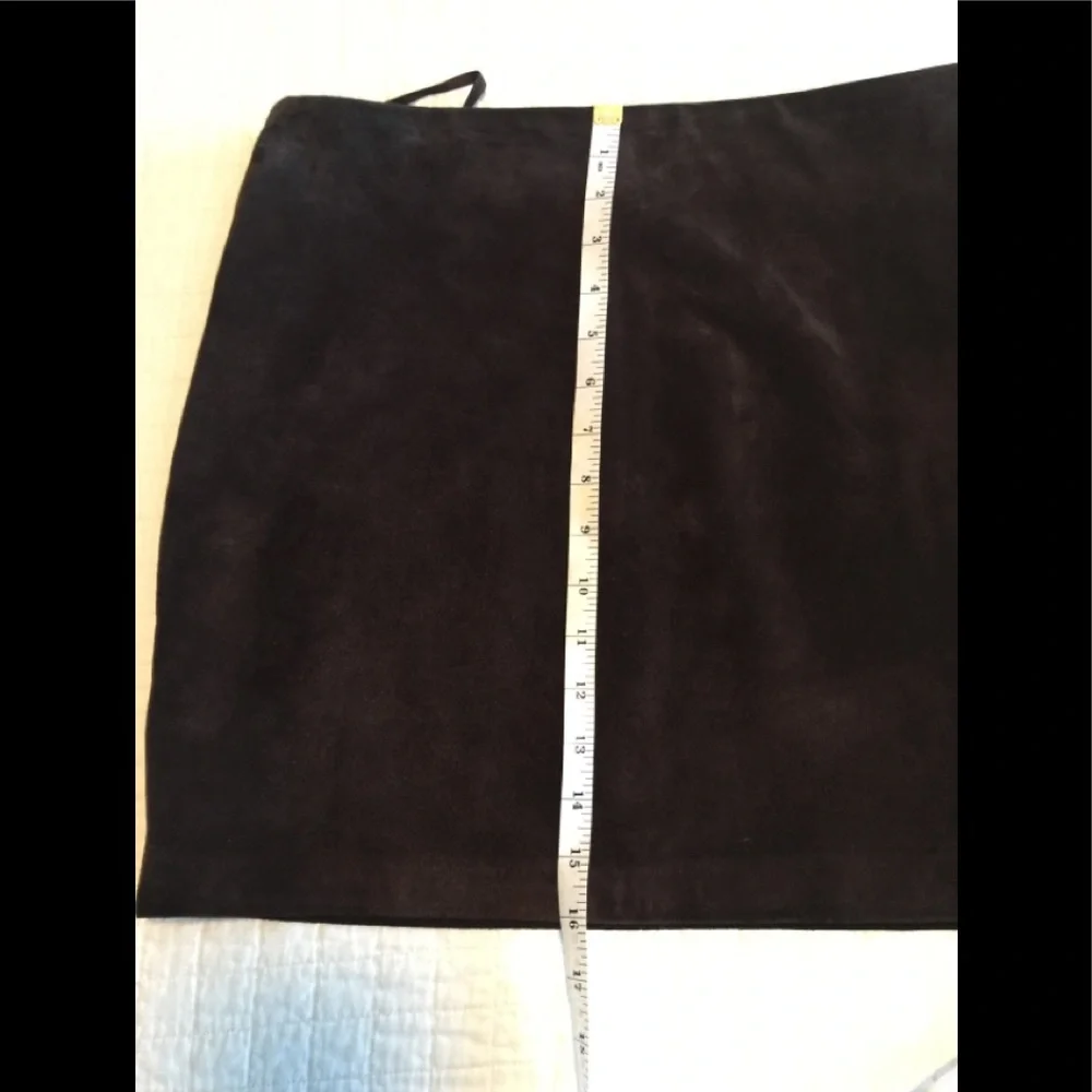 Classic Black Mini Skirt
